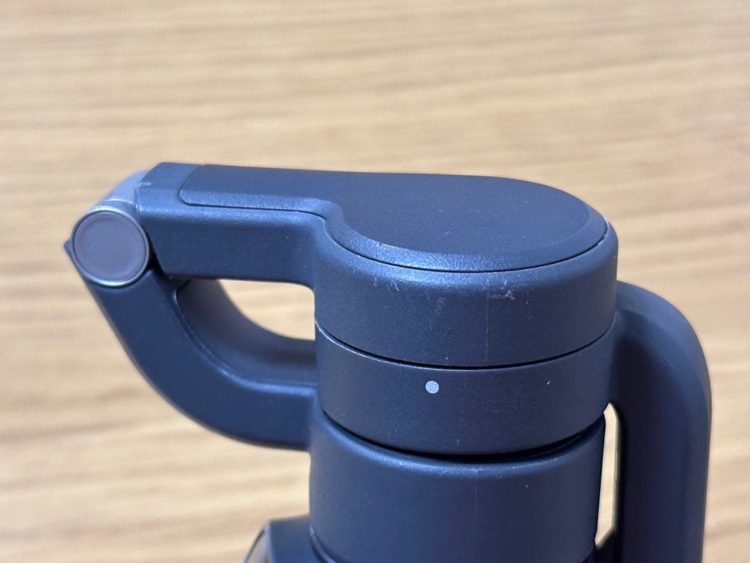 DJI Osmo Mobile 6 ジンバル　スマホ　スタビライザー