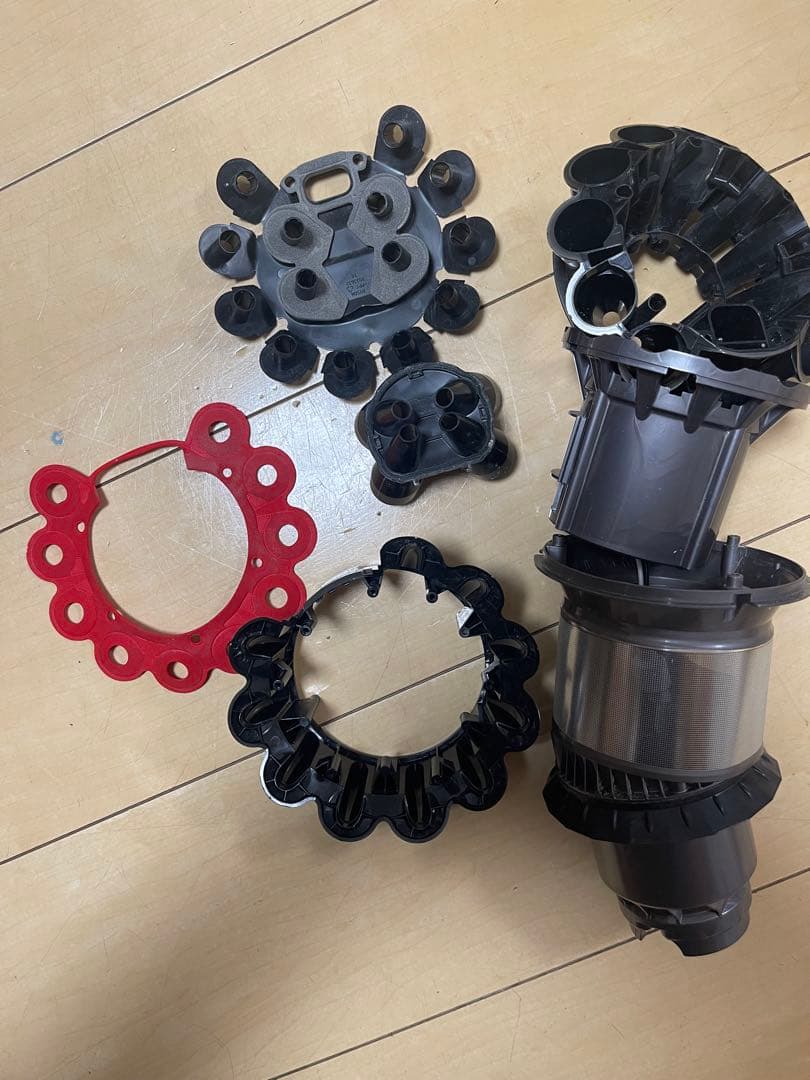 【美品】Dyson V11 Fluffy コードレス掃除機エコー６５分