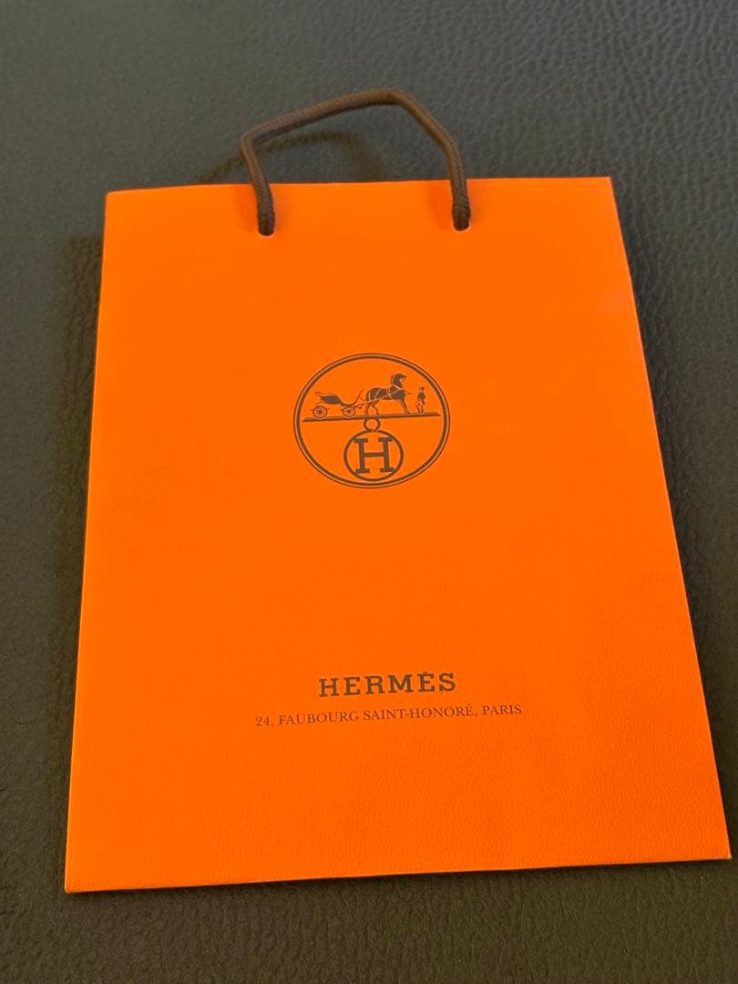 【試着のみ】エルメスHERMESネヴァダNEVADAタツノオトシゴ ベージュ