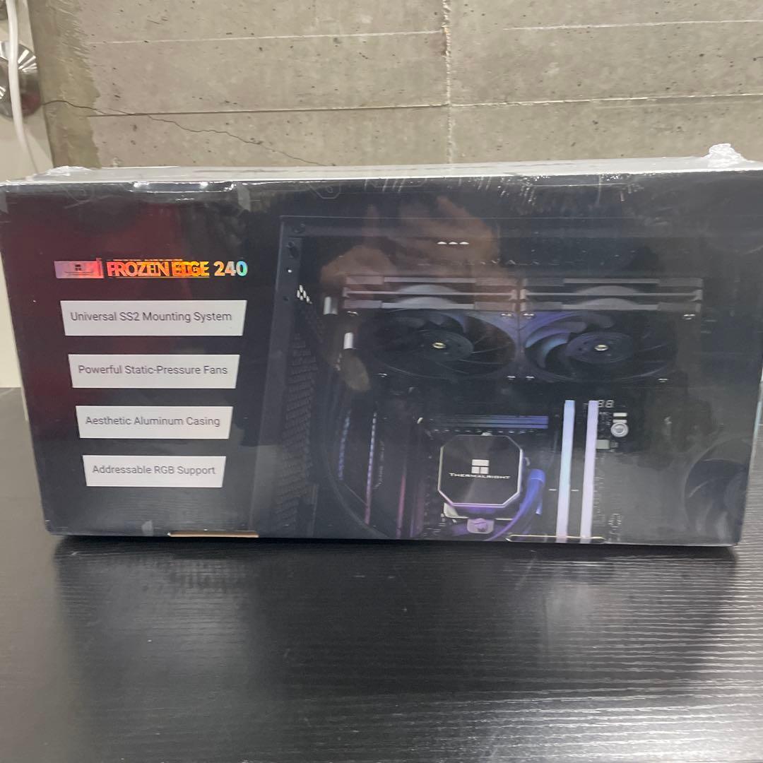 PC用ファン・クーラー THERMALRIGHT Frozen Edge 240 Black