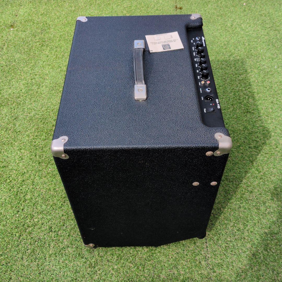 ベース Ampeg BA-115