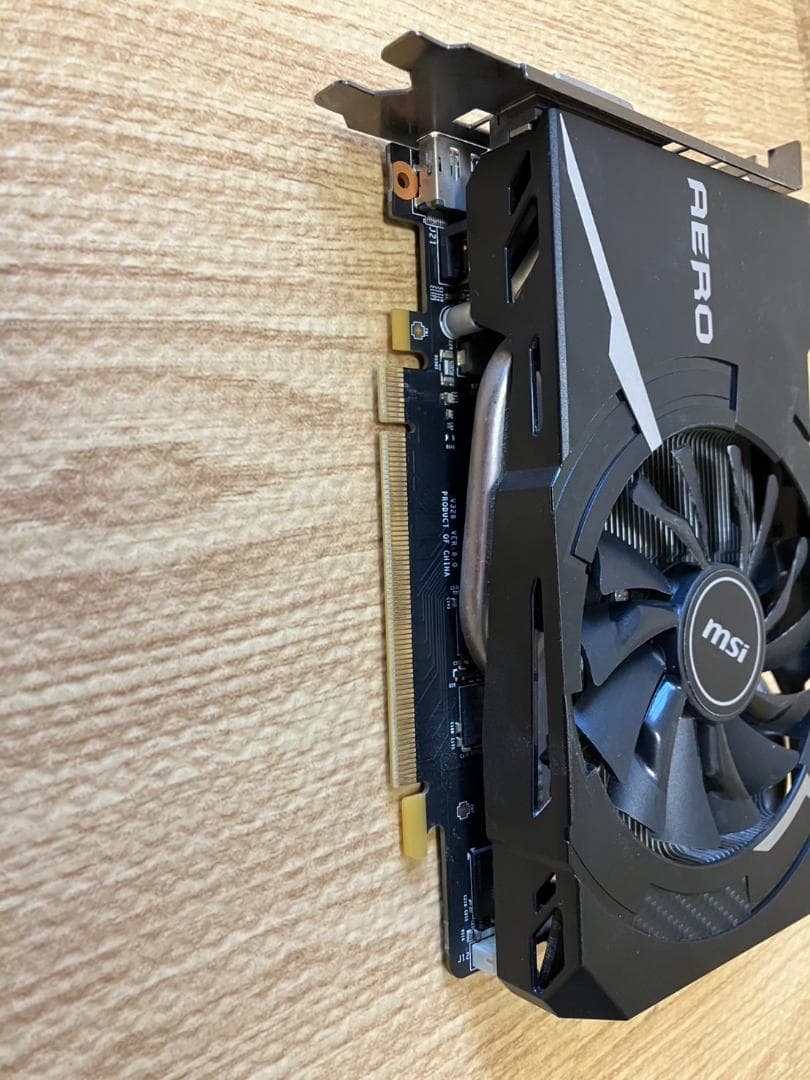【MSI AERO GTX1060 3GB】グラフィックボード シングルファン