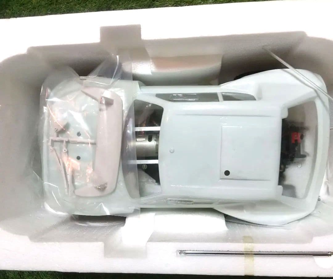ひ*ち様 未使用■ヒロボー製品■FTスケールラリー4駆プジョー205ターボ16グ