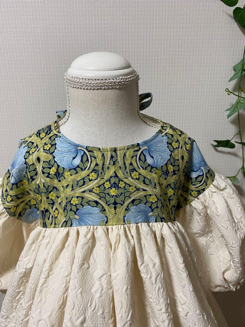 ハンドメイド　ふっくら袖ワンピース　90㎝