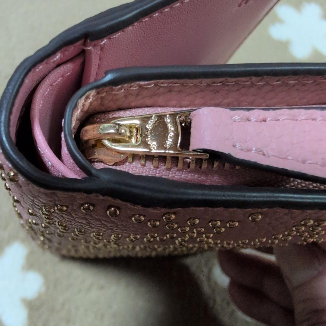 美品　COACH　二つ折り財布 〜お値引き対応致します〜