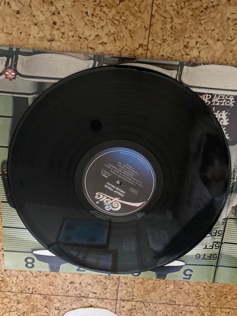 美品！！Cheap Trick ドリーム・ポリスLP(US版)