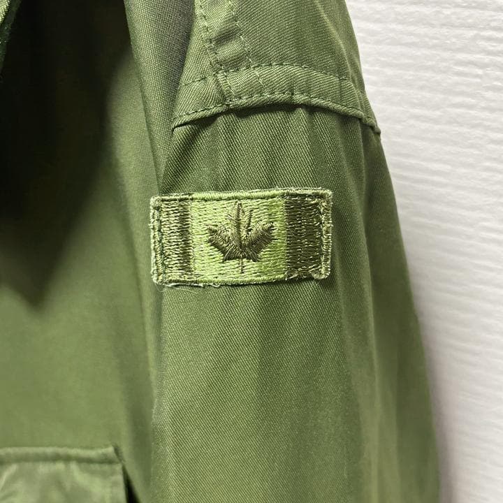 実物 USED カナダ軍 ECW コンバットパーカー