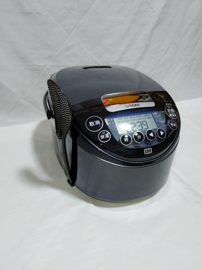 美品 TIGER タイガー IHジャー炊飯器 JPW-T100 24年製