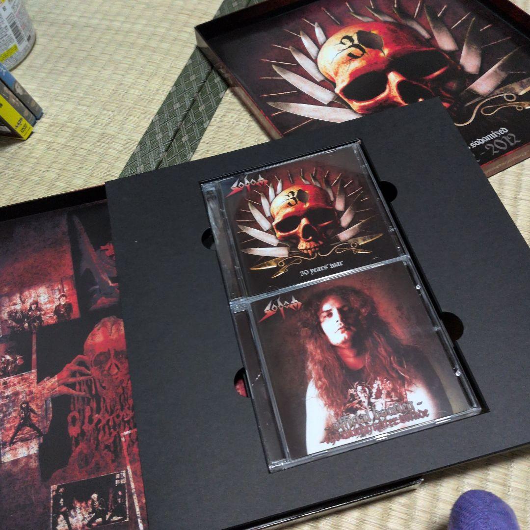 sodom レコードとCD BOX