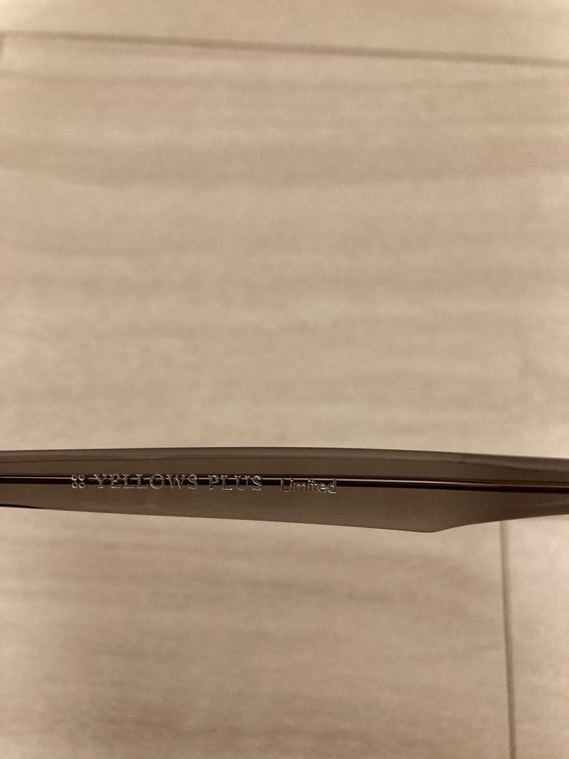 YELLOWS PLUS サングラス BARON ダークトープブラウン