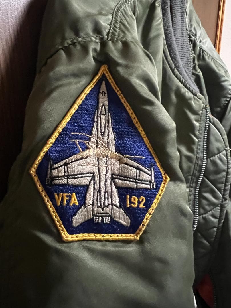 VFA-192 MA-1 フライトジャケット 刺繍ワッペン付