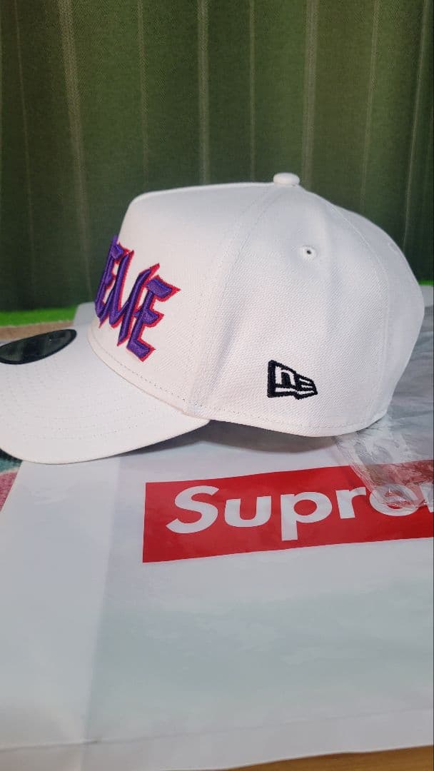 P*e様 SUPREME Sharp Spellout Adjustable 2