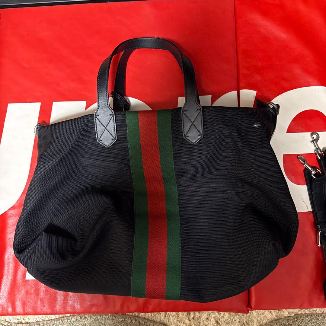 Gucci ボストンバッグ 黒 赤緑ストライプ
