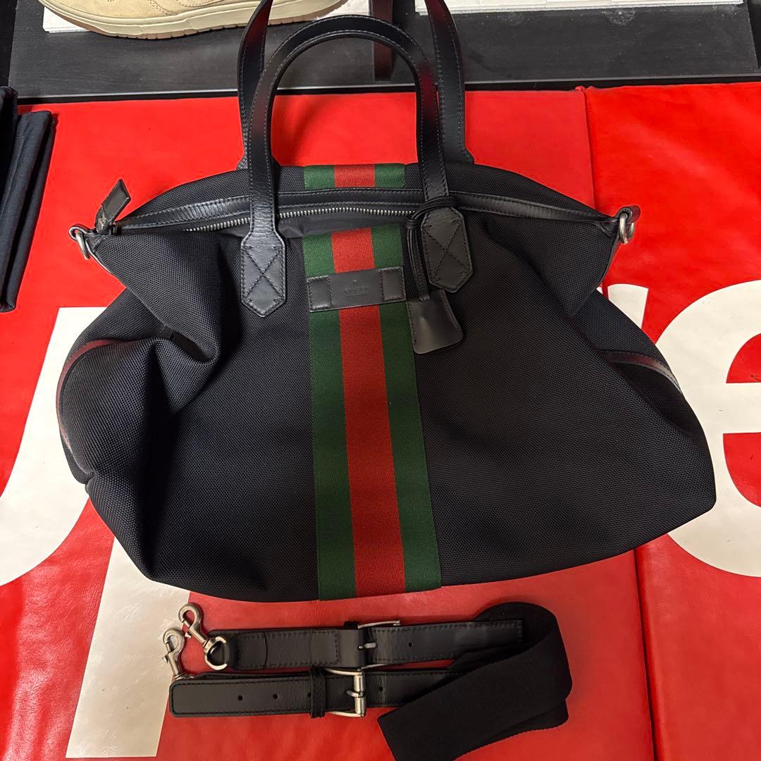 Gucci ボストンバッグ 黒 赤緑ストライプ