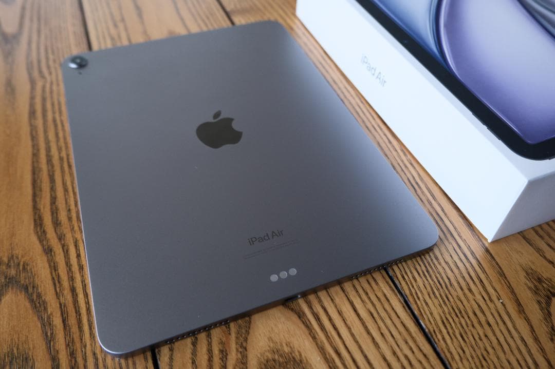 【ジャンク】iPad Air 11インチ (M2) 256GB スペースグレー