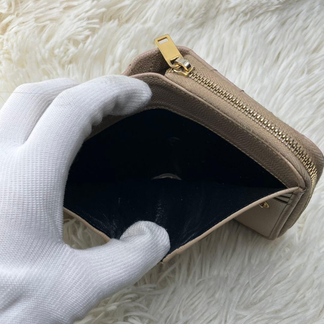 美品✨イヴサンローラン YSL 財布 コンパクト ベージュ レディース