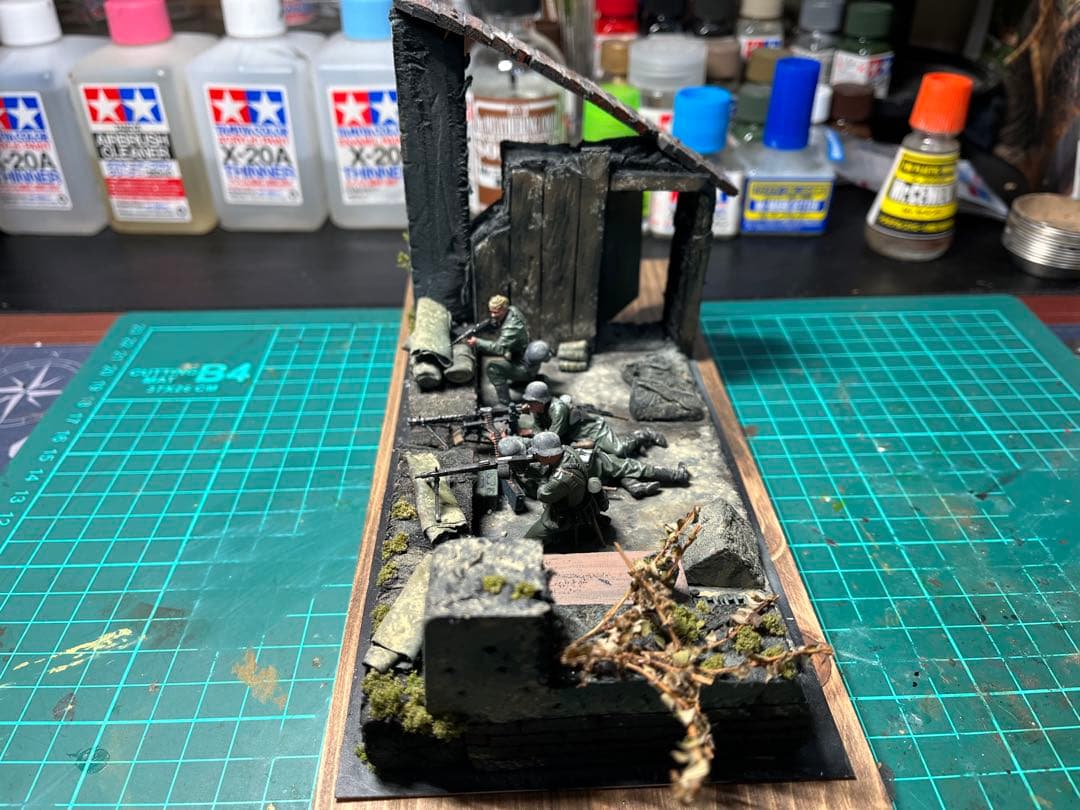 戦闘シーン ジオラマ　1/35ドイツ機関銃チーム。