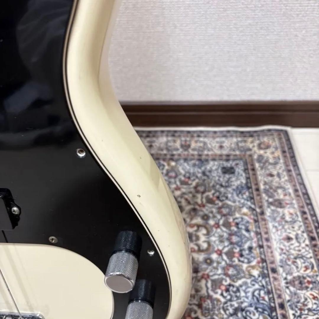 2002年製Squier Precision Bass ケース付き