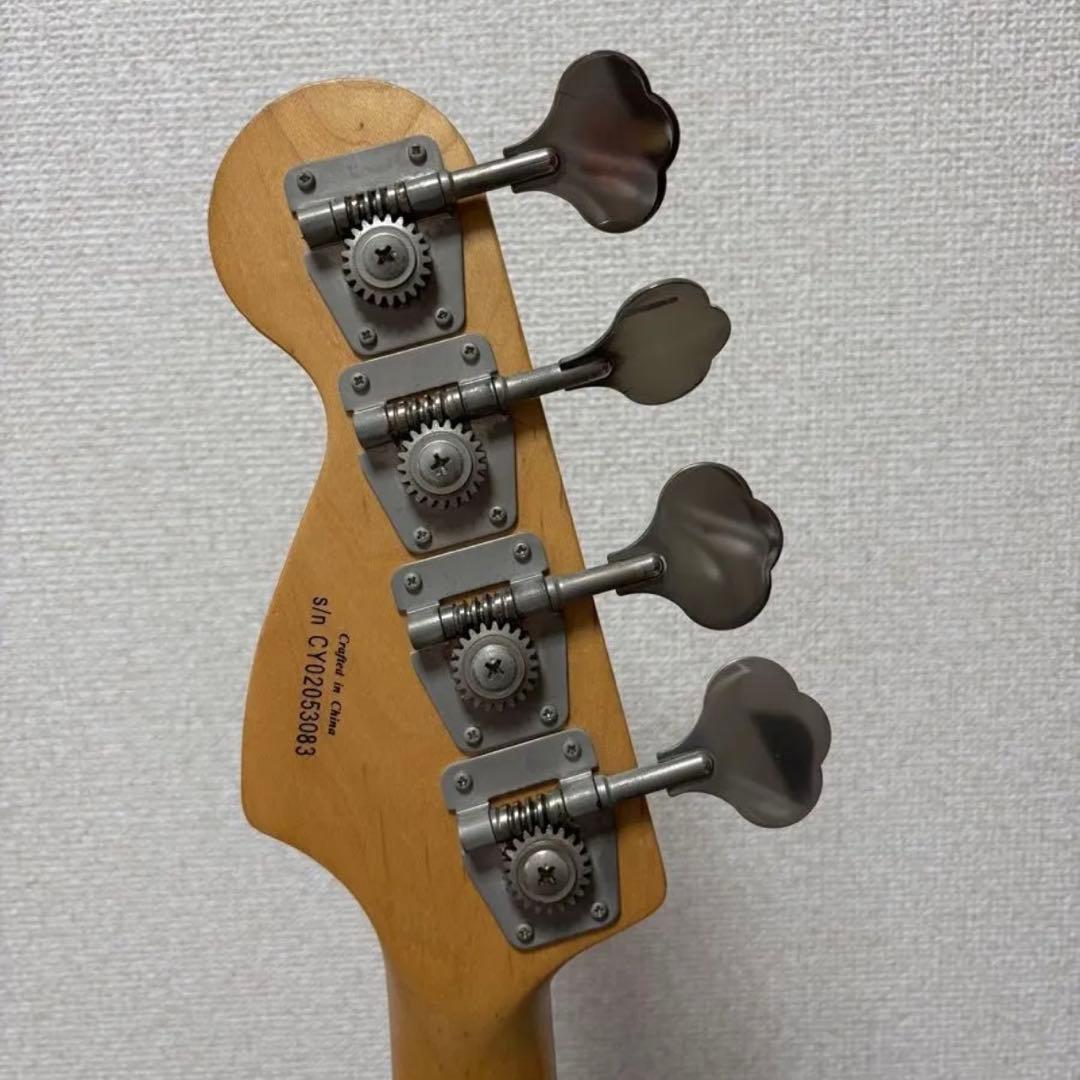 2002年製Squier Precision Bass ケース付き