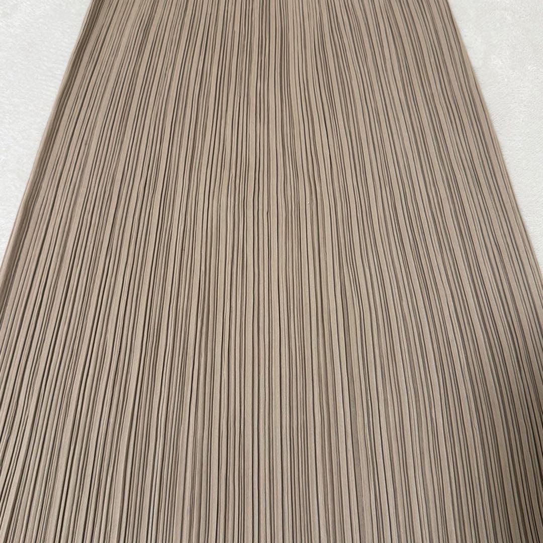 極美品✨PLEATS PLEASE Xサイズ プリーツ　ベージュ　ロングスカート
