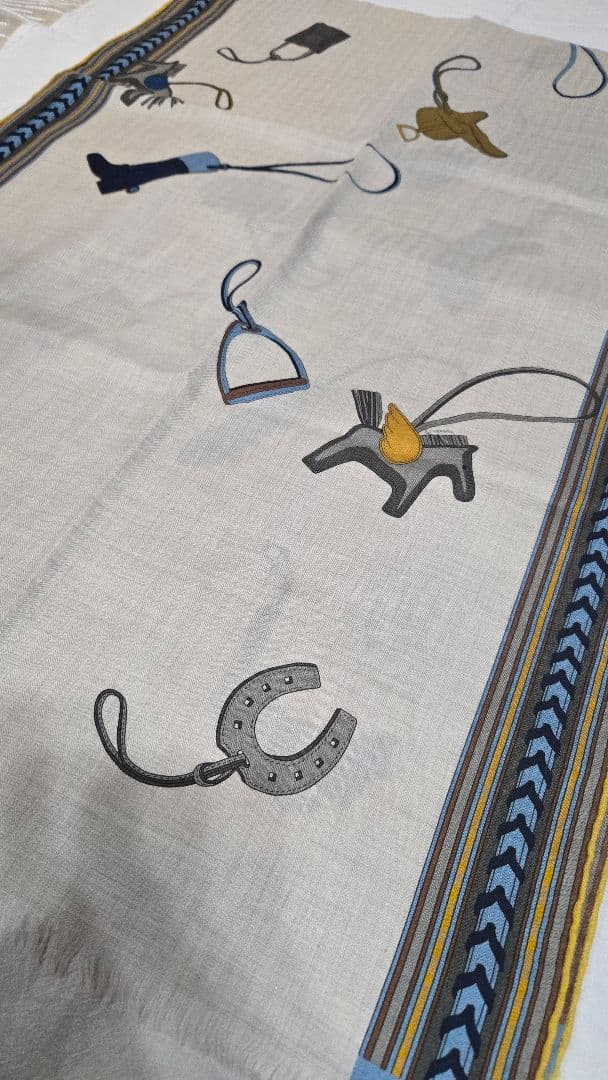 HERMES レクタングル エ・グリ・グリ ストール