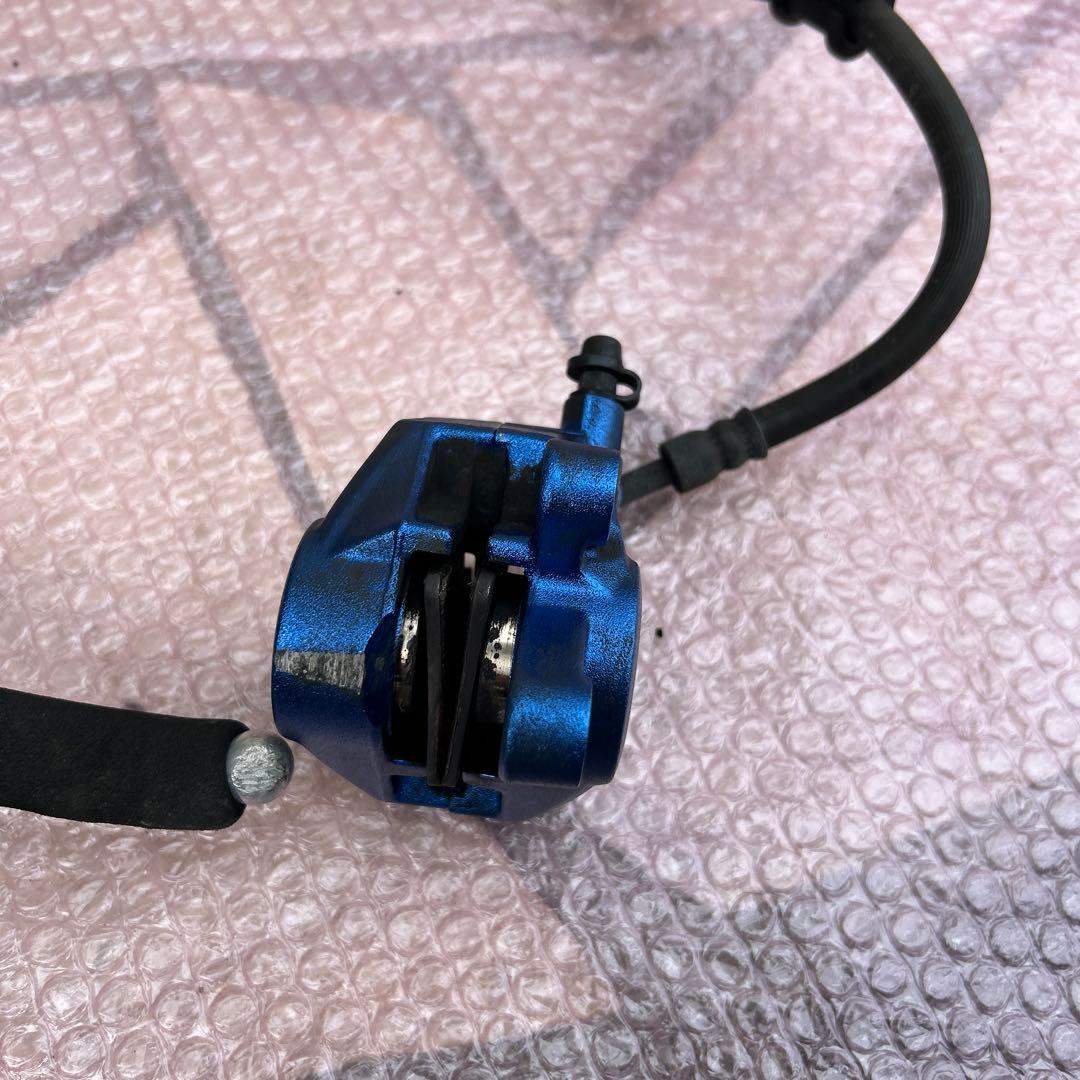 ジョグsa16j用フロントブレーキキャリパー