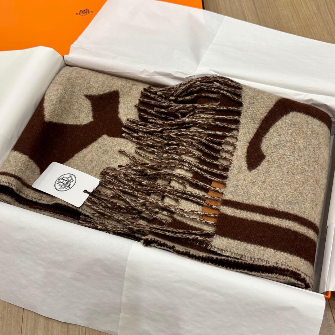 新品✨エルメス テット・ア・クー レディースカシミヤマフラー プレゼント