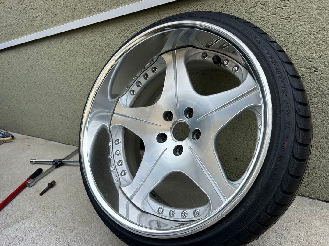 レオンハルト　オルデン　19インチ　10J 4本セット