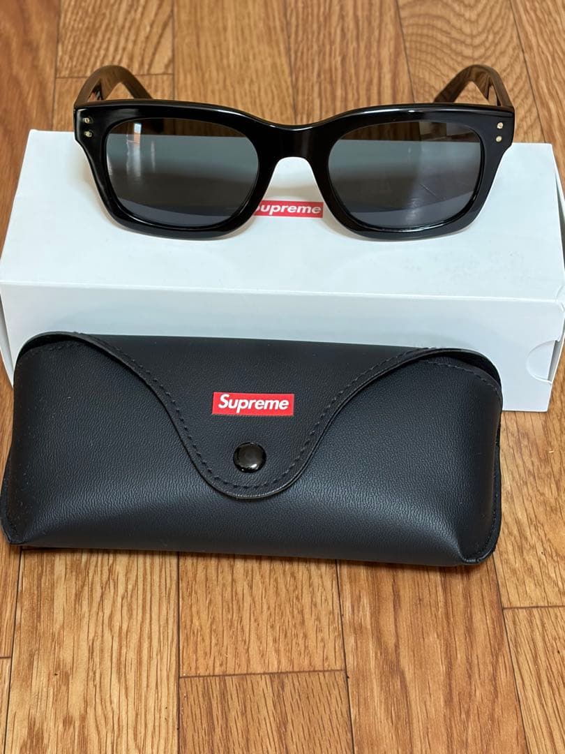 小物 Supreme Avon Sunglasses \"Black\"