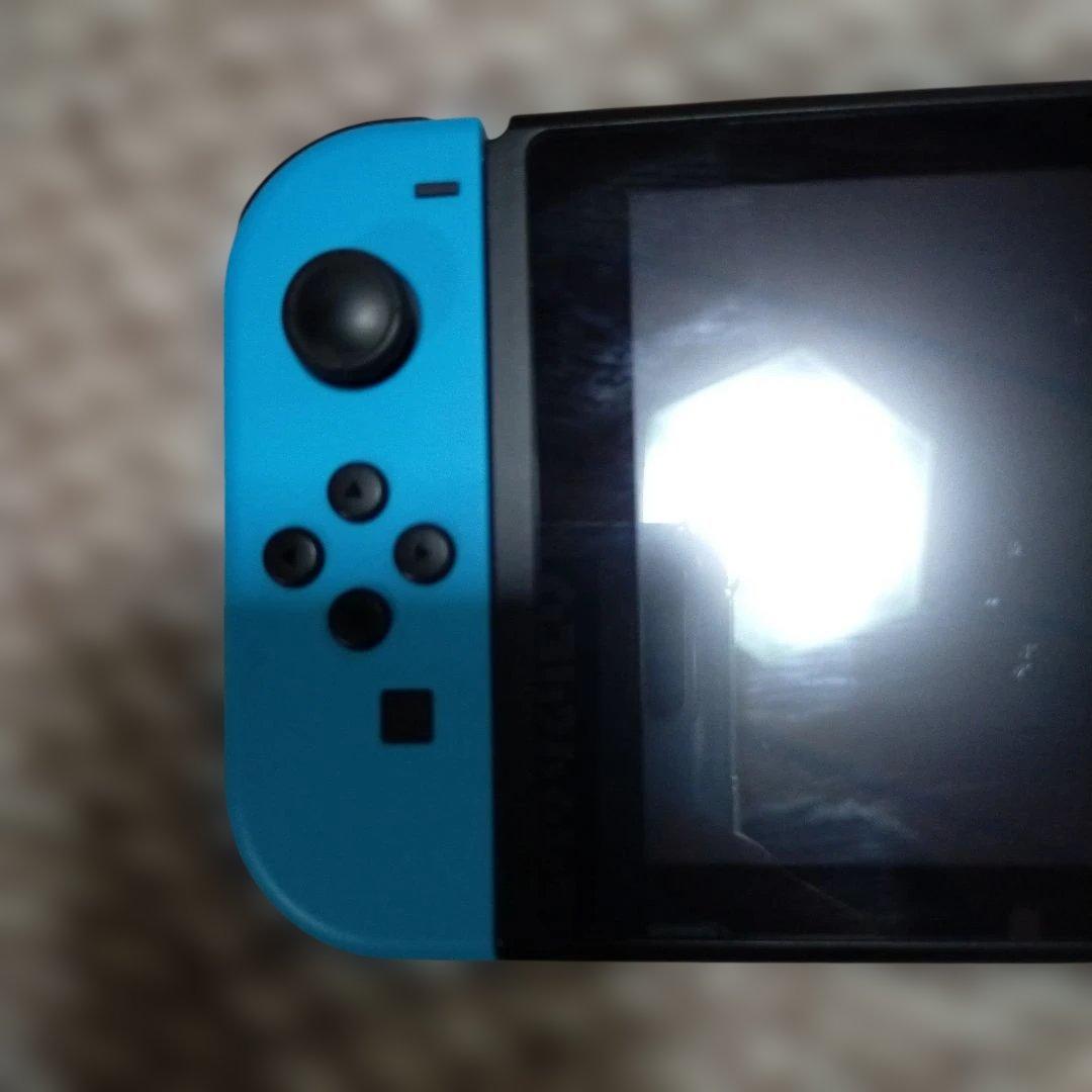 ★箱付完動品★NintendoSwitchネオン中古（8bitコントローラー付）