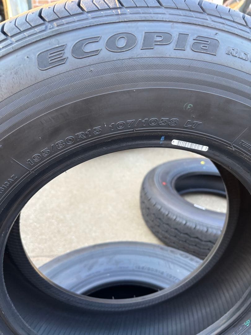 新車外しタイヤ4本195/80R15 ブリヂストンエコピアRD613 ハイエース
