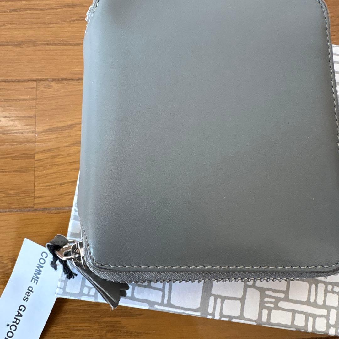 ◾️お値下げコムデギャルソングレー 二つ折り財布アルテックコラボレザー