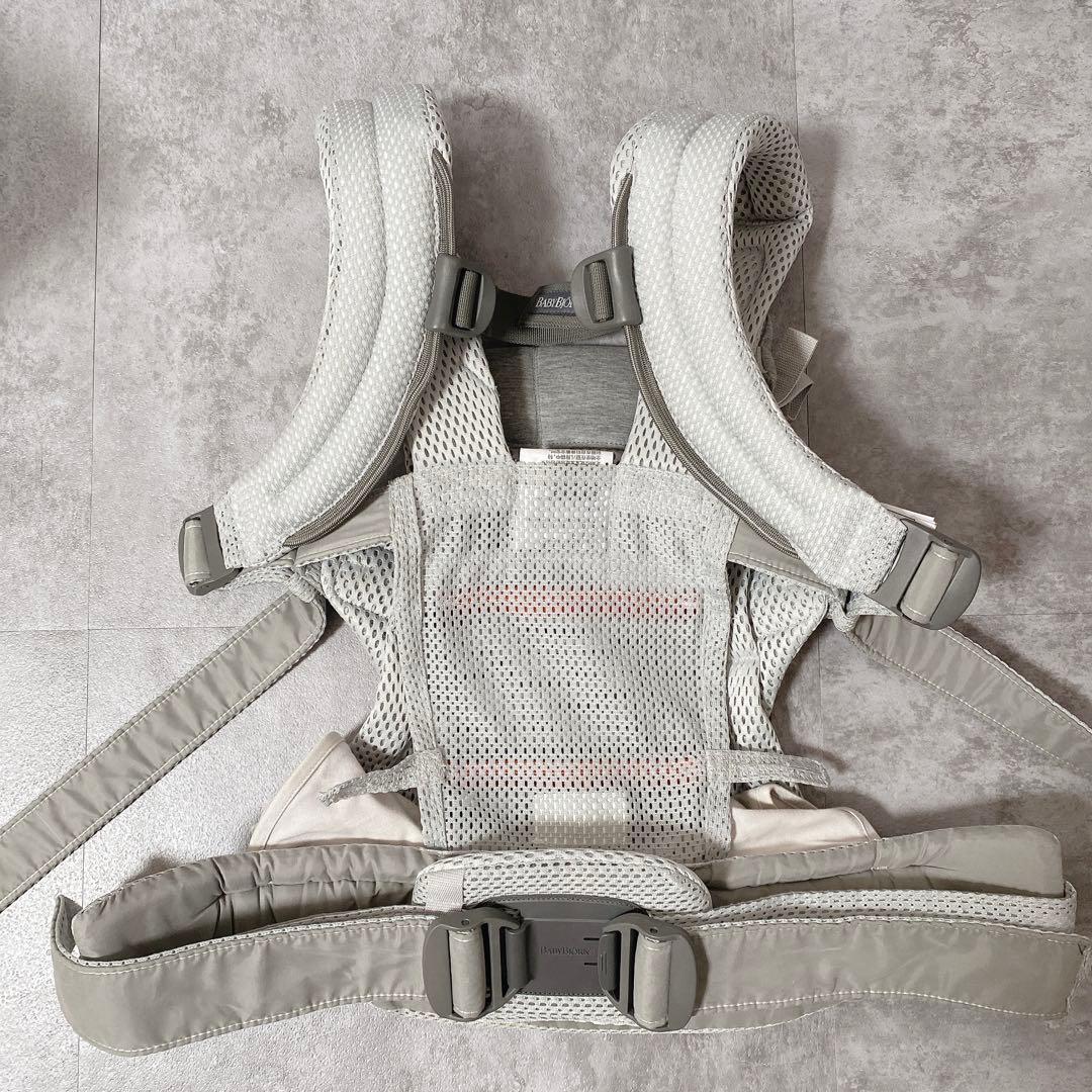 人気✨babybjorn ベビービョルン ハーモニー 抱っこ紐 シルバー