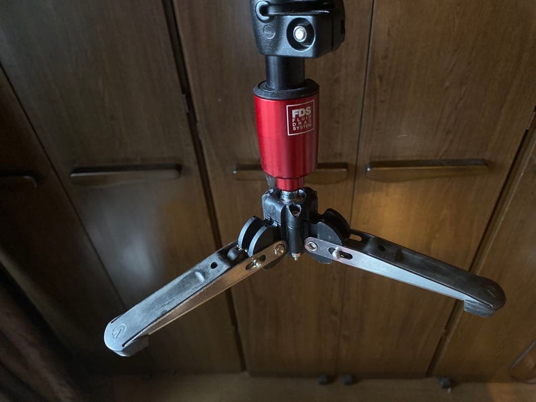 Manfrotto マンフロットフルードビデオ一脚 雲台付 561BHDV-1