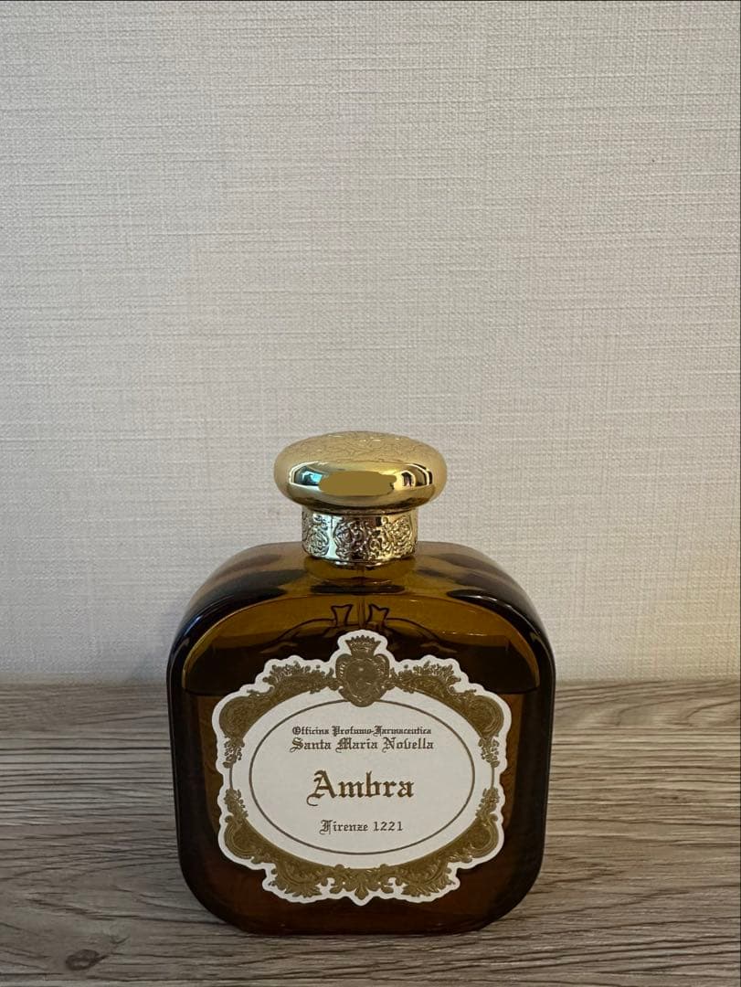 や*。様 サンタ・マリア・ノヴェッラ　アンブラ　オードパルファム 100ml 箱
