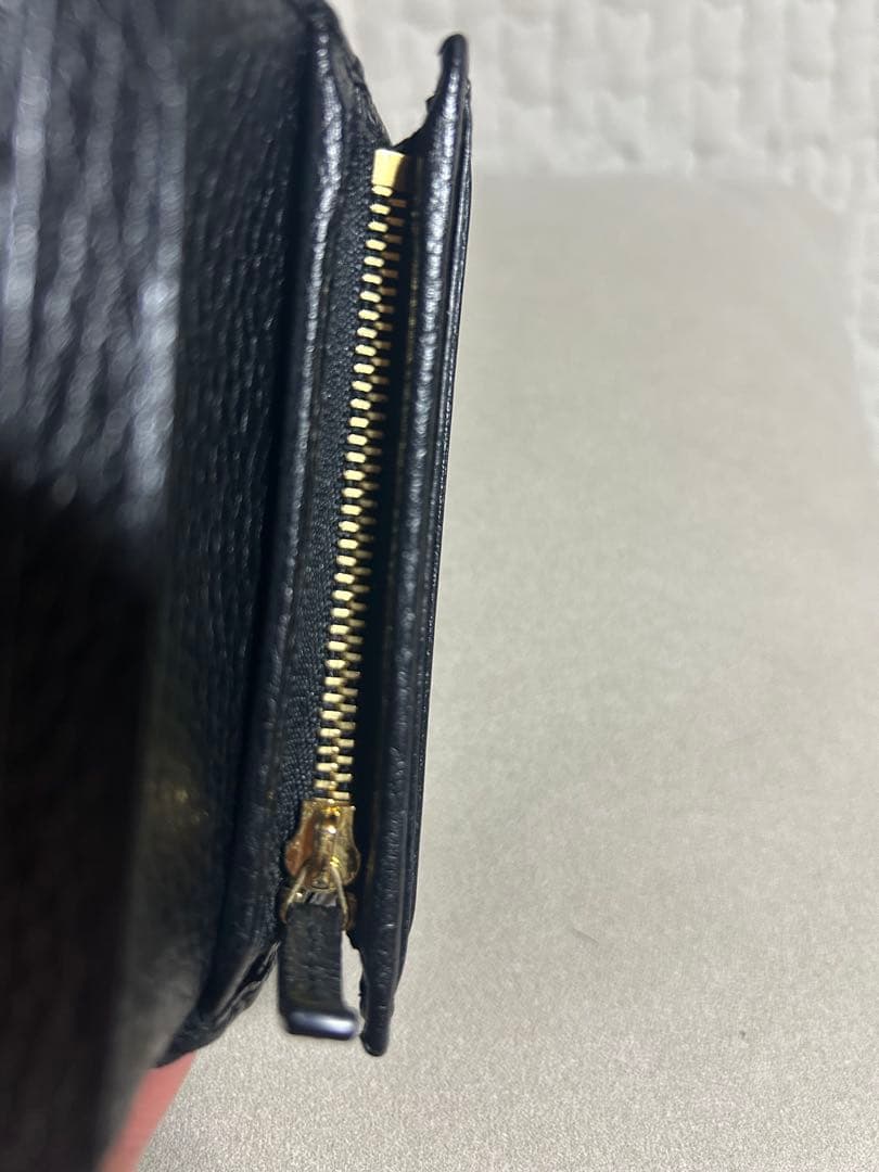 GUCCI ブラック 二つ折り財布