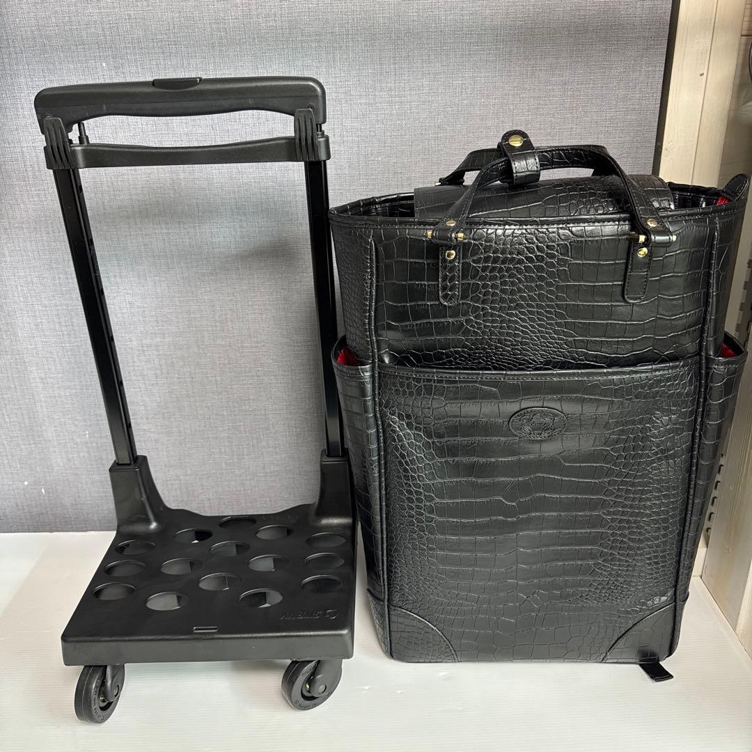 SWANY スワニー キャリー クロコ型押し 黒 ４輪 Lサイズ