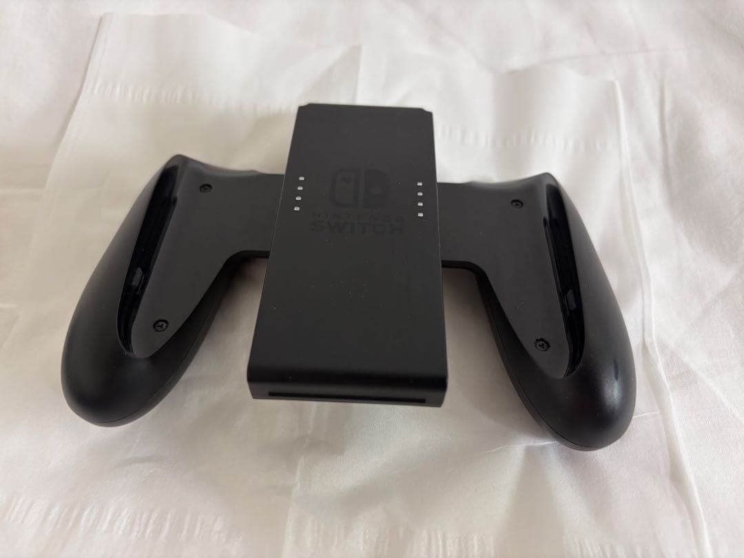 【美品】Nintendo Switch バッテリー強化モデル 本体 ＋ホリパッド
