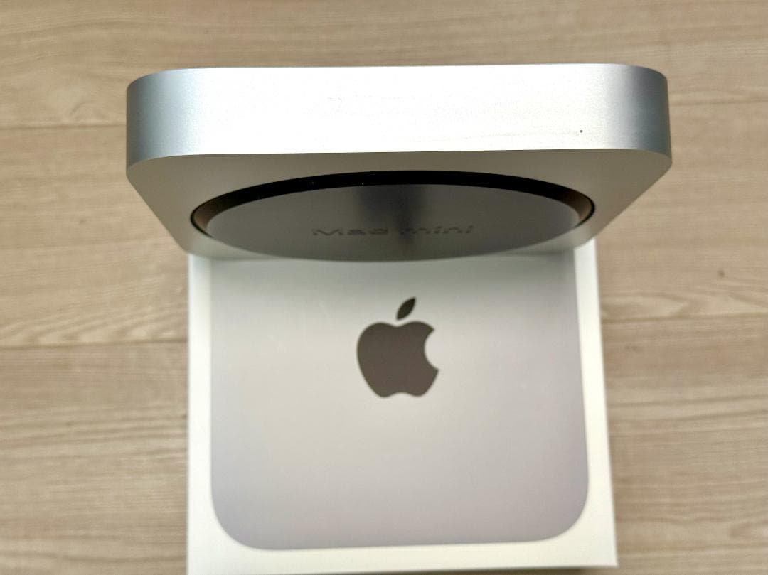 Mac mini M2 8GBメモリ／256GBストレージ
