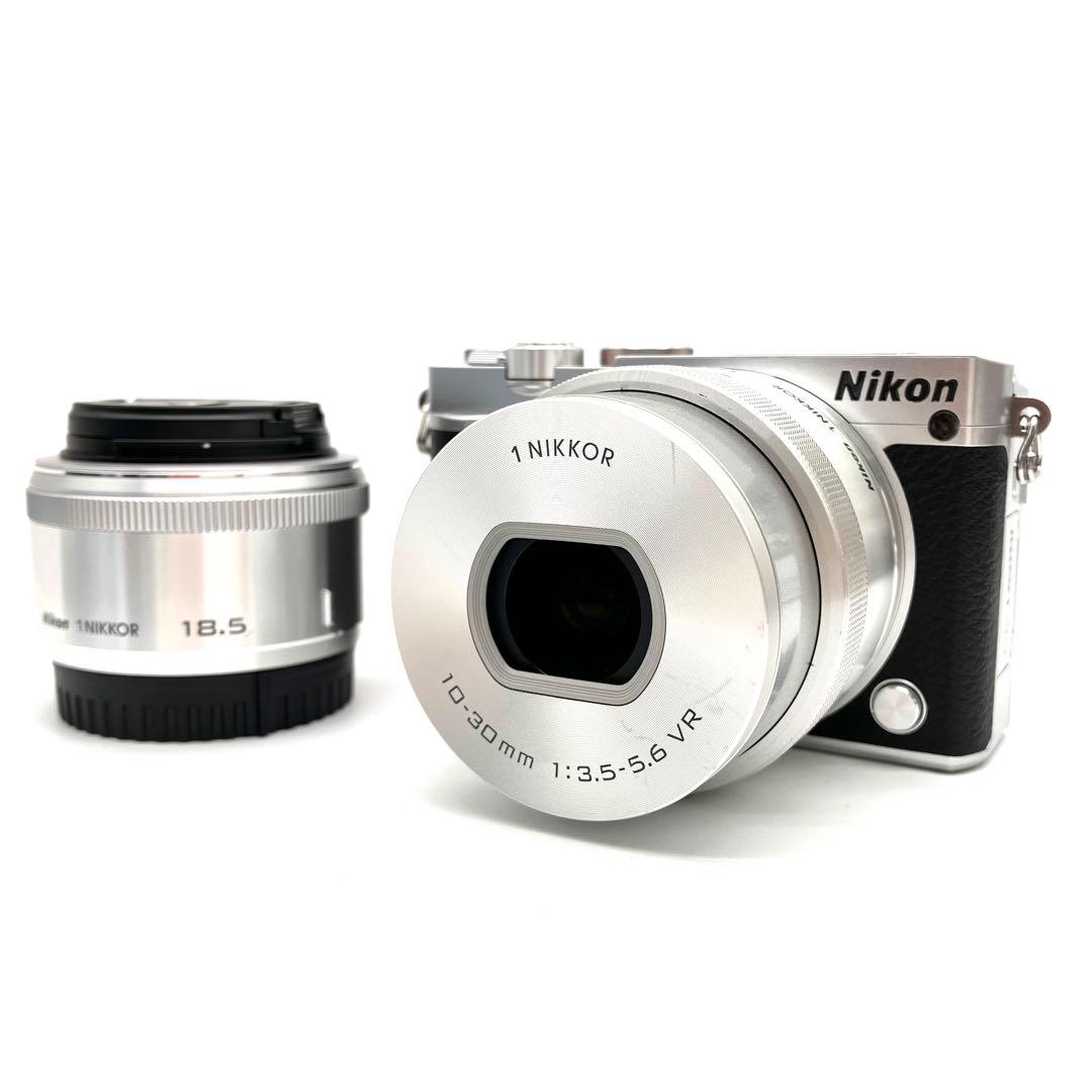 Nikon 1 J5 ダブルレンズキット　シルバー