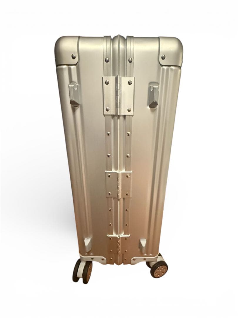 新品未使用　キャリーケース　メルセデスベンツ　カバー付　65L