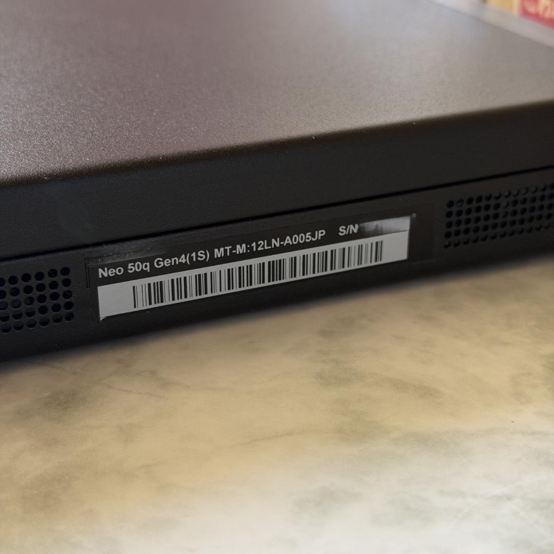 ミニPC ThinkCentre neo 50q Tiny Gen 4