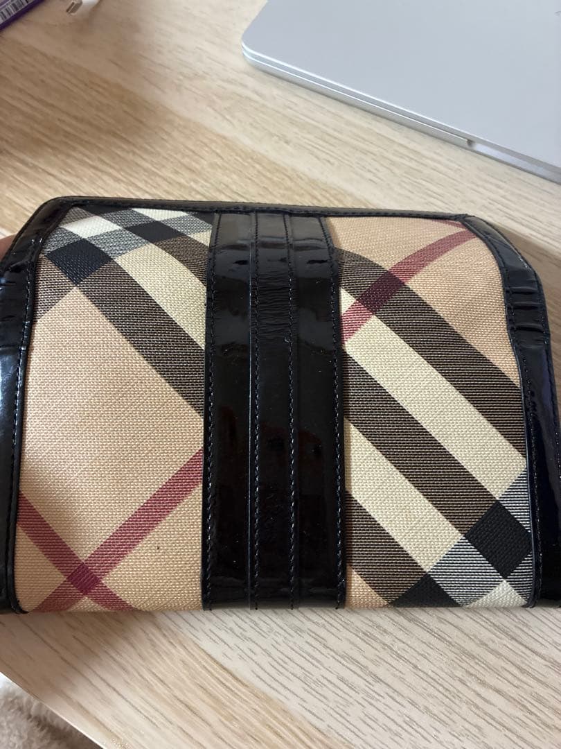 バーバリー財布
