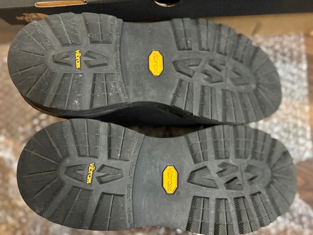 箱付きNORTH FACE GORE-TEX 靴27cm