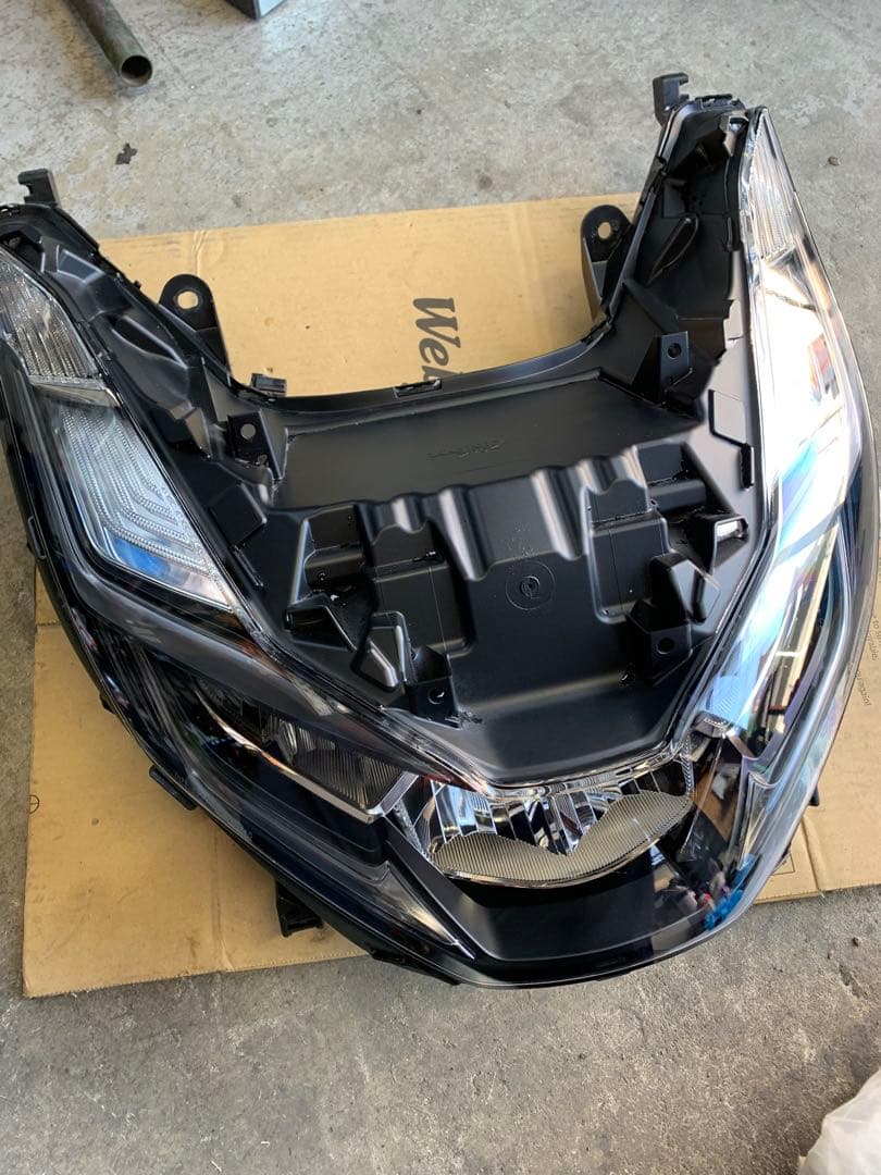 PCX JK05 純正ヘッドライト
