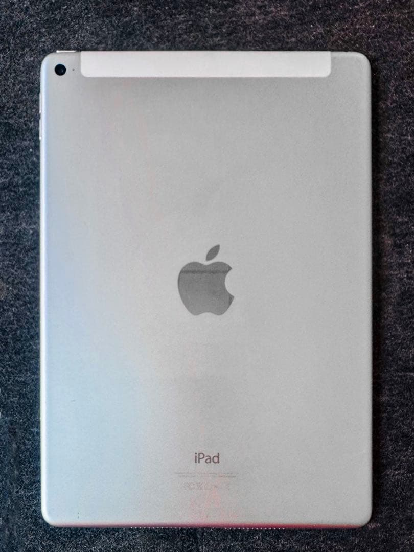 iPad Air Wi-Fi+Cellular 16GB シルバー A1567