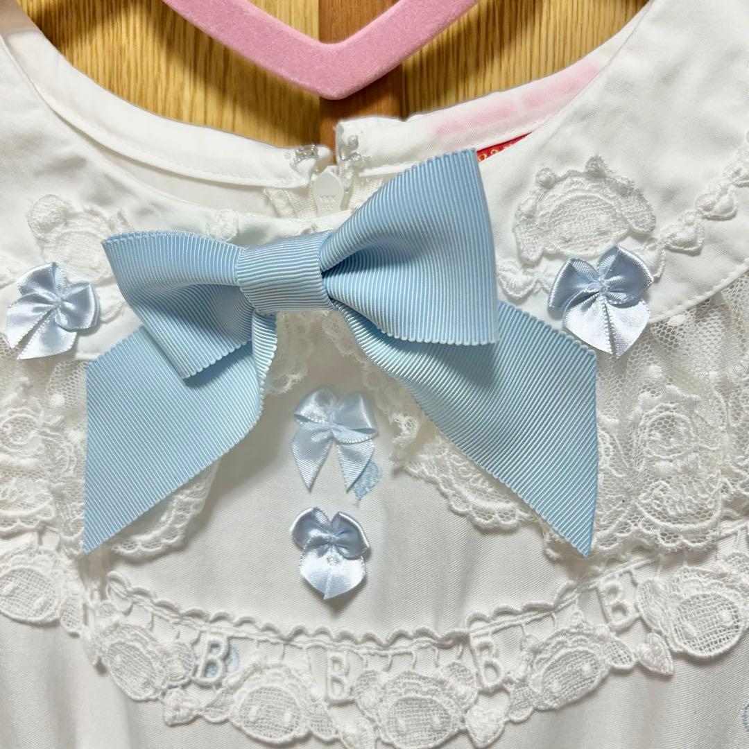 くみゃちゃんのLove Heart Embroideryワンピース