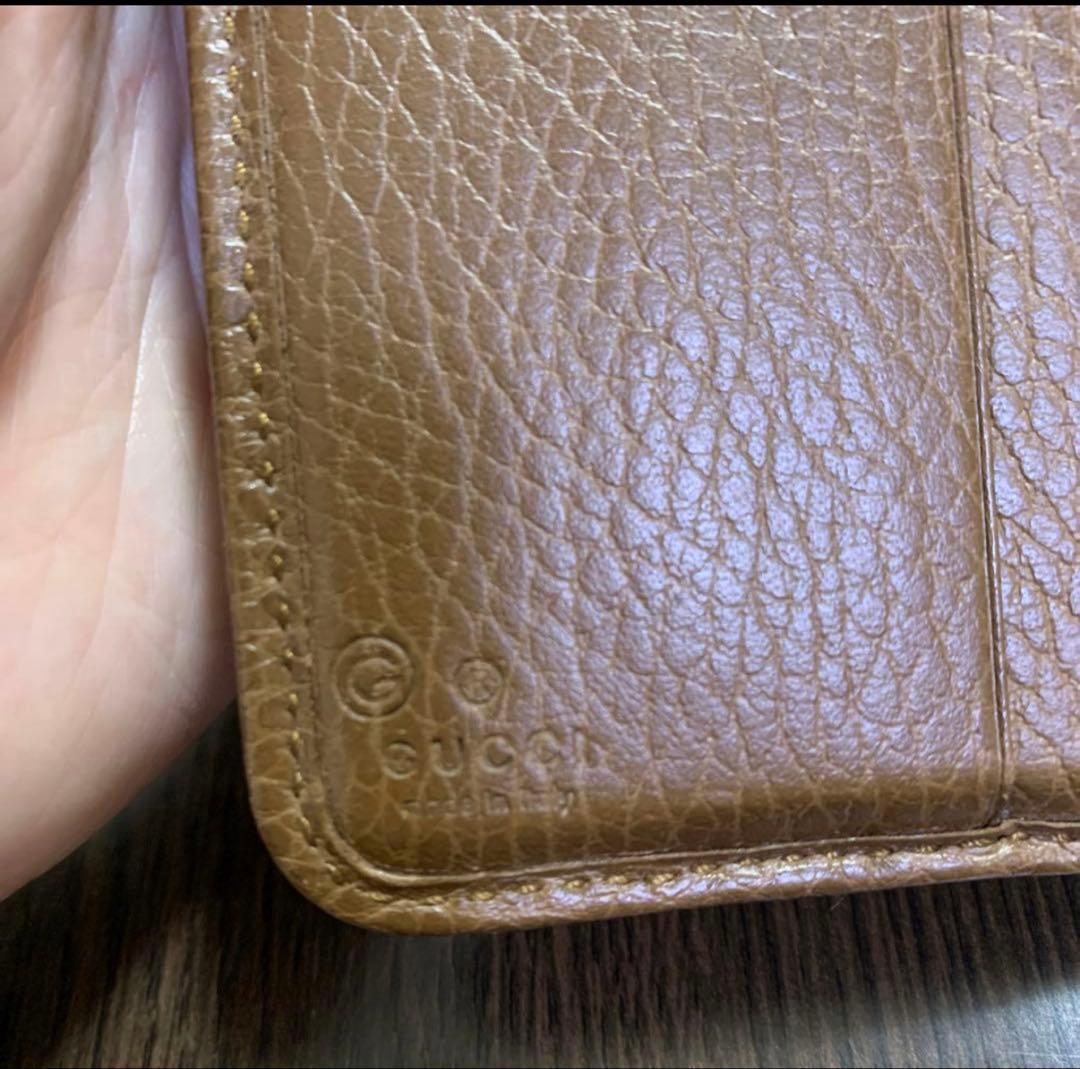 GUCCI2つ折り財布　モノグラム