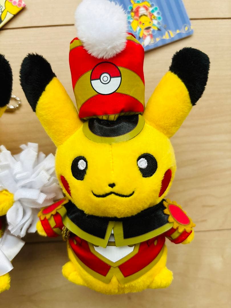 ★希少★ポケセン限定　ピカチュウマスコット　カーニバル　オスメスセット！
