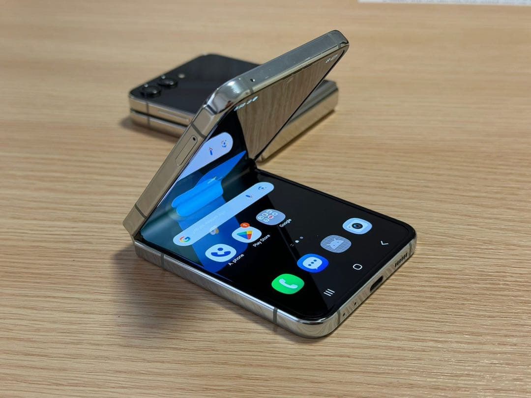スマートフォン本体 Galaxy Flip5 512GB Mint-Sim Free